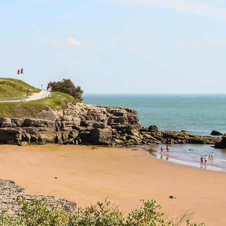 Amazing Home In Royan With Wifi Royan