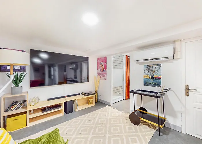 Hébergement de vacances In With Wifi Royan