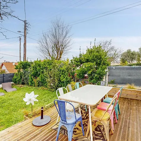 In With Wifi Holiday home *