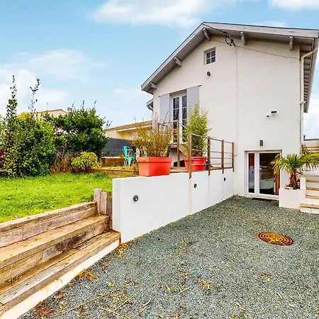 Casa vacanze Amazing Home In Royan With Wifi *
